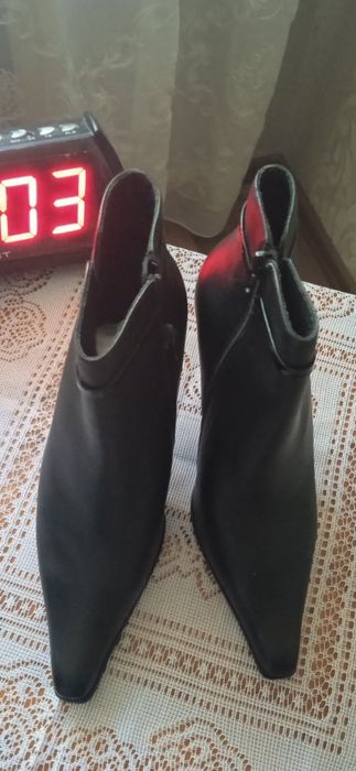 Продам ботильоны