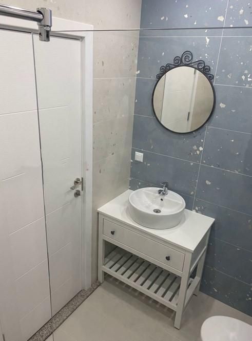 Дава се под наем Двустаен апартамент в Варна, Център - 66 кв.м за 687.99 € - Снимка #9