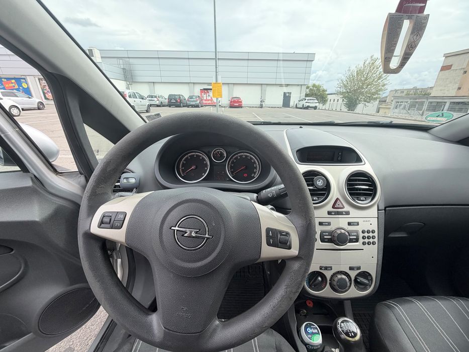 Vand Opel Corsa D