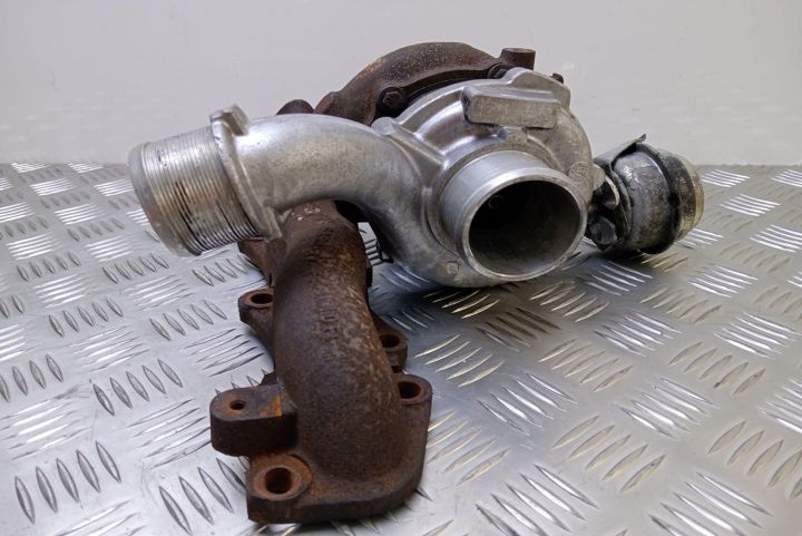 Turbina Turbosuflanta Turbo 1.9 D 55211063 Opel Astra H