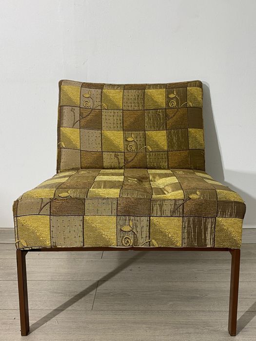 Fotoliu Confortabil; Scaun Lemn și Burete