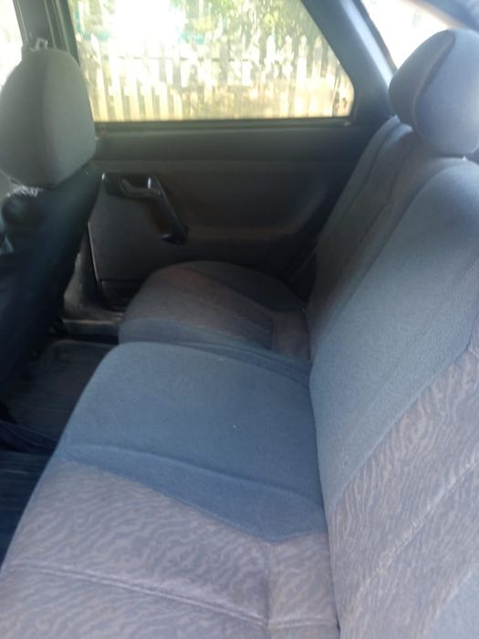 Продам ваз 2112 год выпуска 2002