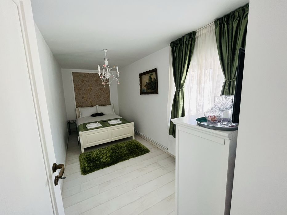 CAzare Predeal centru capacitate 12-13 persoane