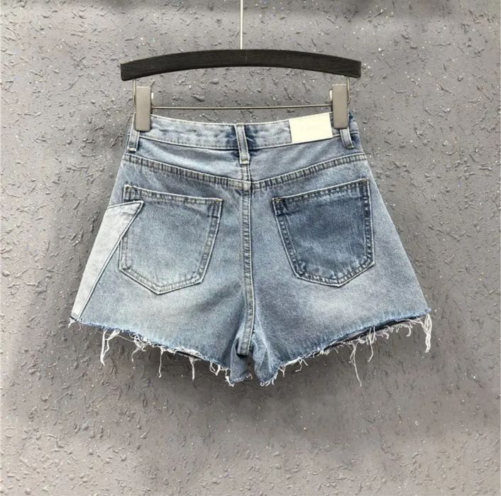 Джинсовые шорты НОВЫЕ в упаковке