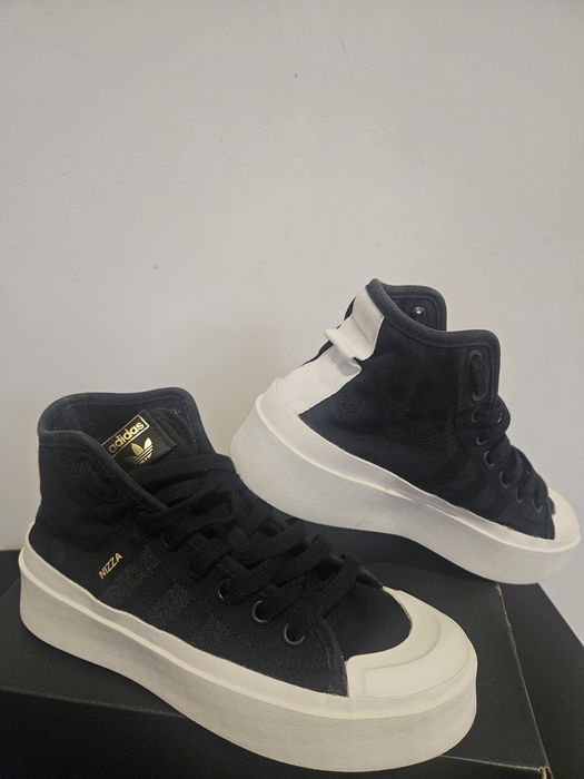 Кецове на марката Adidas