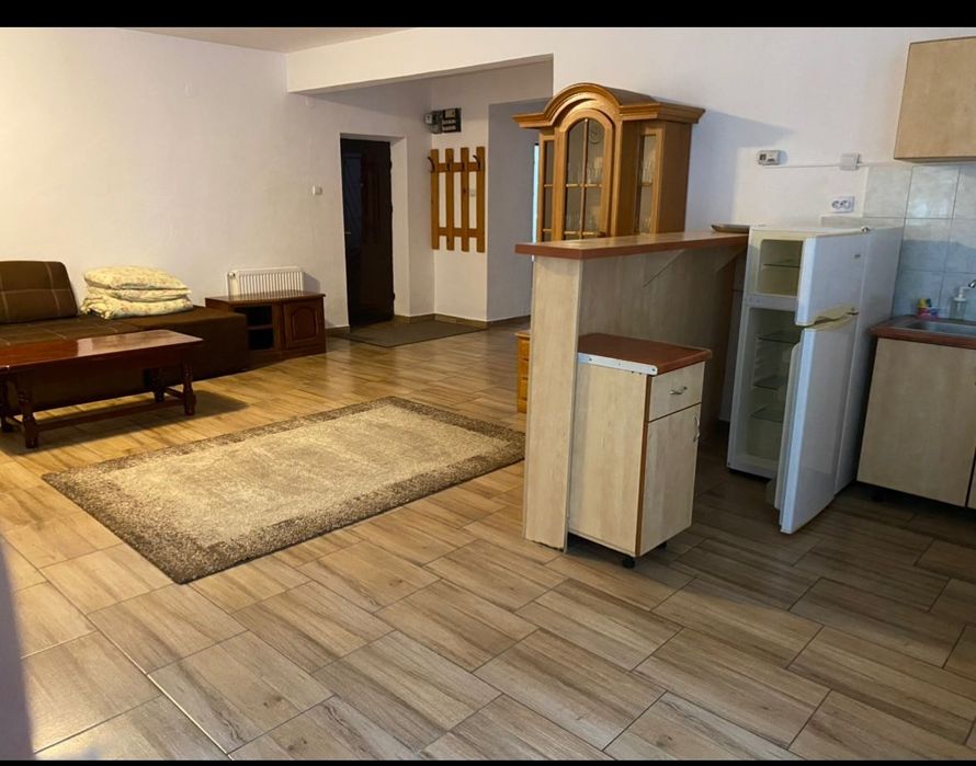 Apartament 3 camere de închiriat – Poiana Brașov, (4–10 ianuarie)