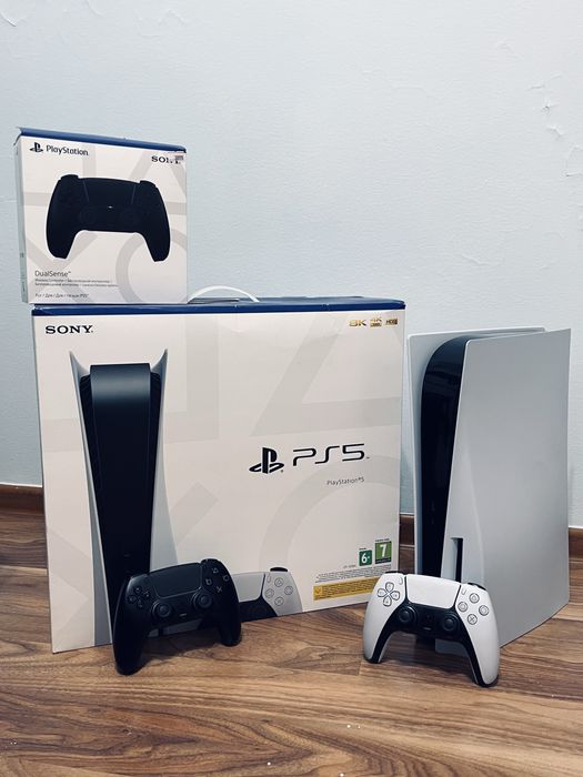 PlayStation 5 с джостиком
