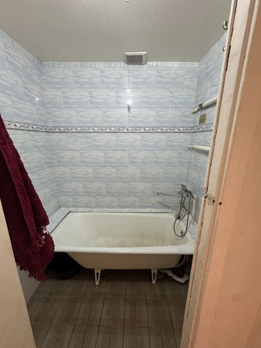 Qizlarga va Ayolarga kivartera