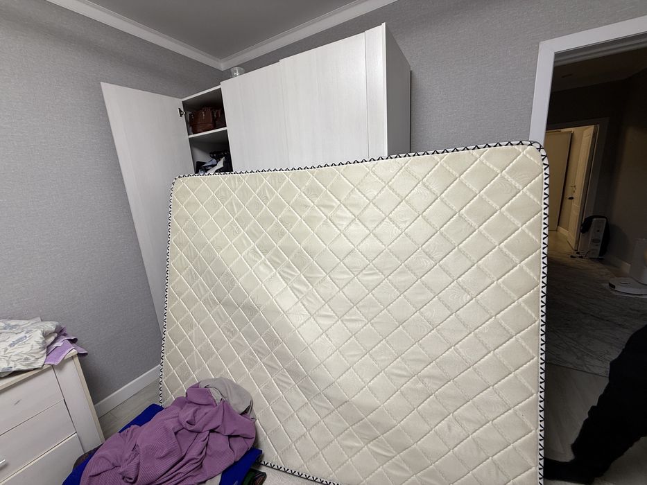 Срочно продам матрас