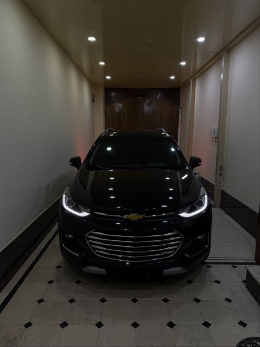 Tracker 1 premier 2020 yil.