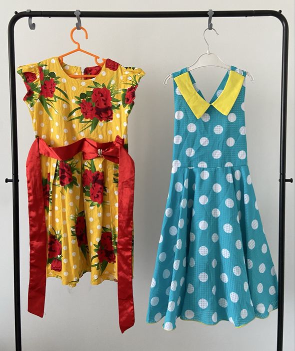 детские одежды (платье, джемперы)