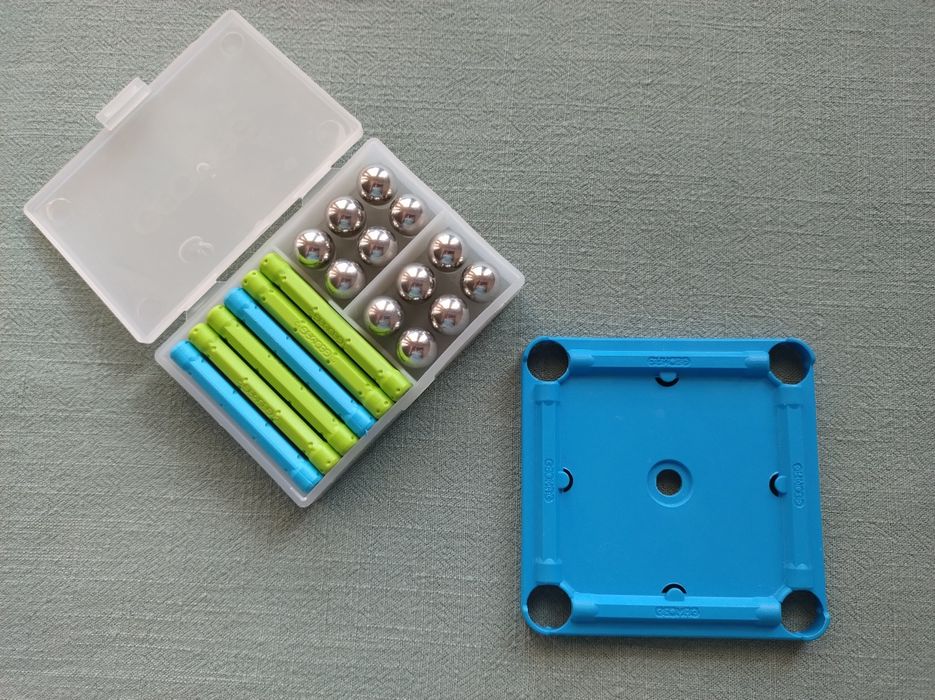 Constructor magnetic Geomag