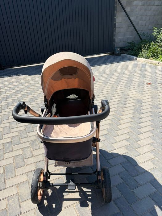 Продам коляску б.у в отличном состоянии