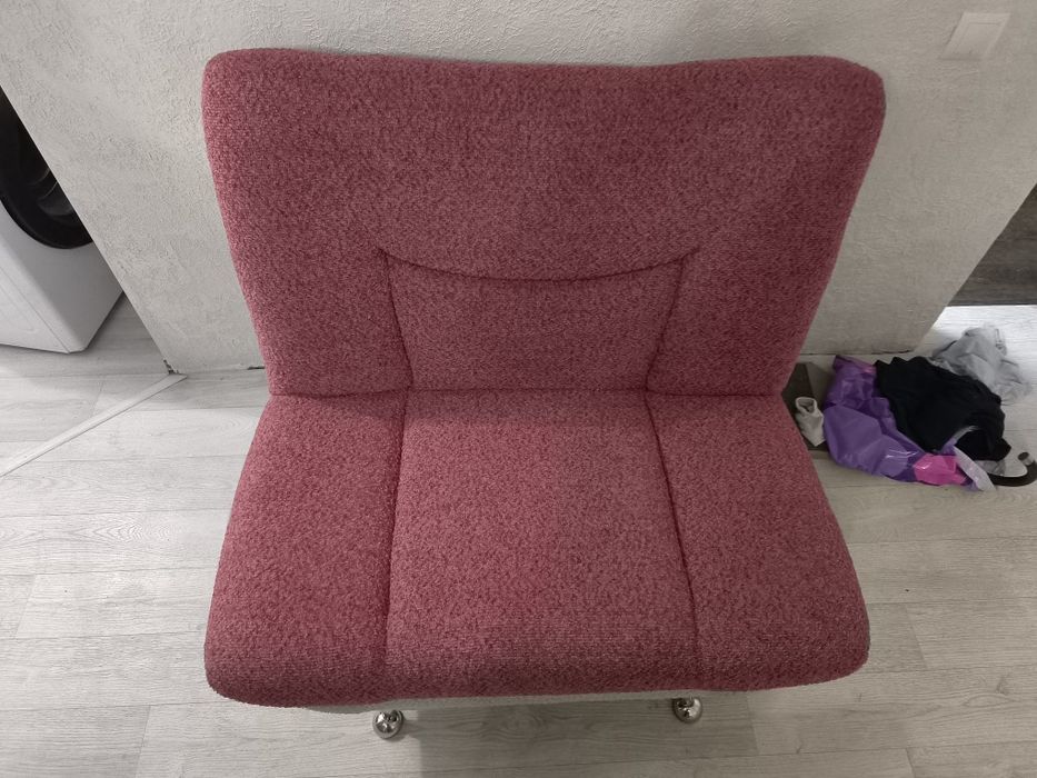 2 кресла в идеальном состоянии