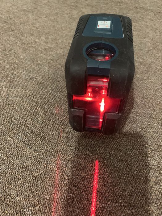 Nivela laser Bosch GCL 25