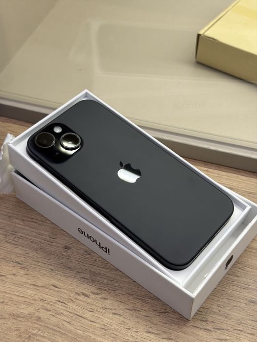 Iphone 15 128gb в идеальном состоянии