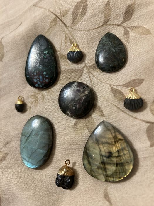 Камни Натуральные Лабрадориты