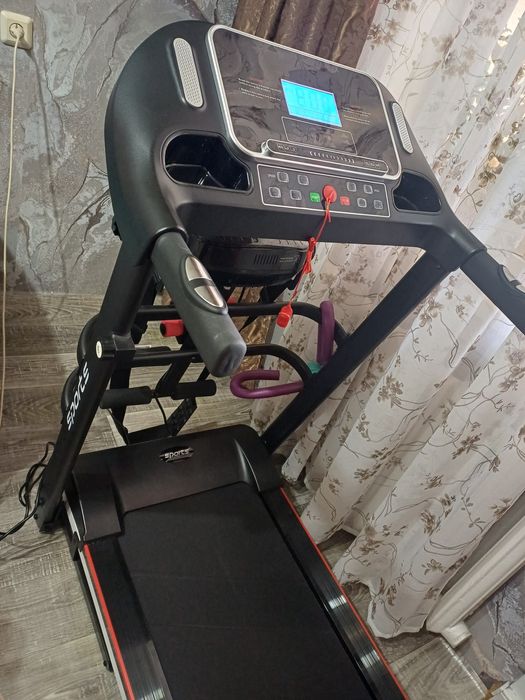 Продам беговую дорожку