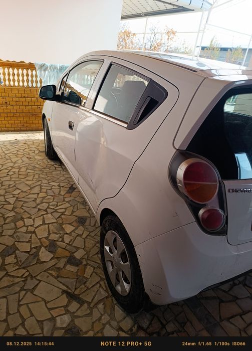 Спарк сотилади сирочни...