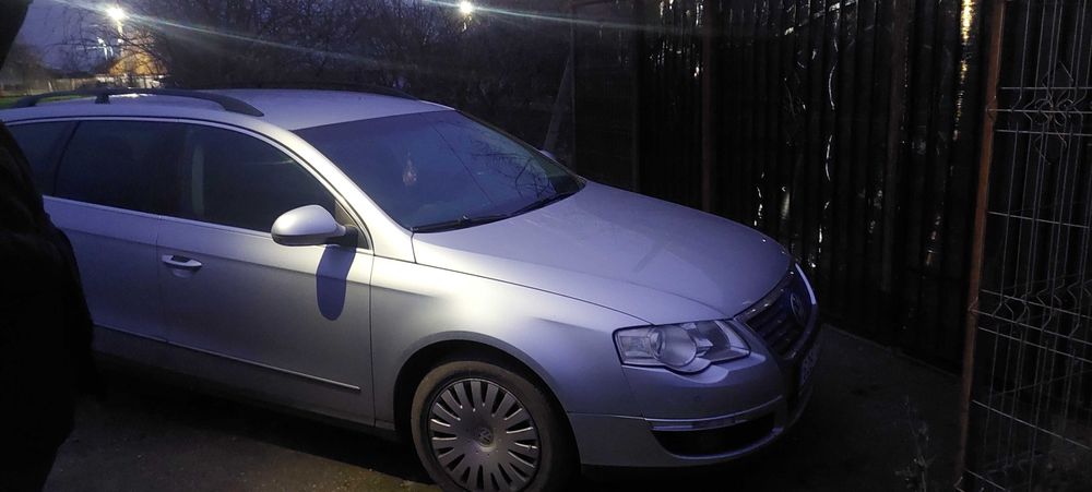 Vând passat b6 înmatriculat în Cehia itp și asigurare expirate