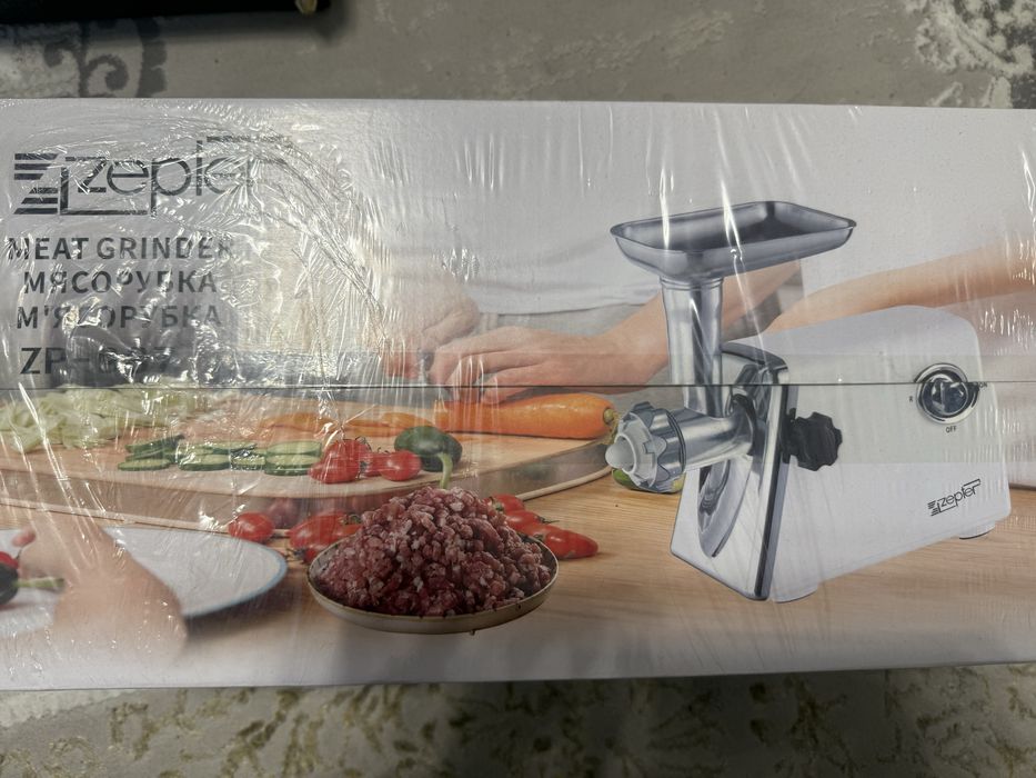Продается Мясорубка Zepter