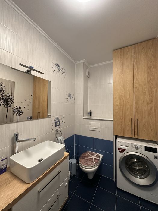 Închiriez apartament 3 camere Râșnov