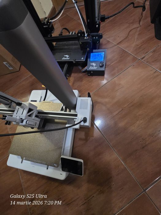 Imprimanta 3d creality ender 3