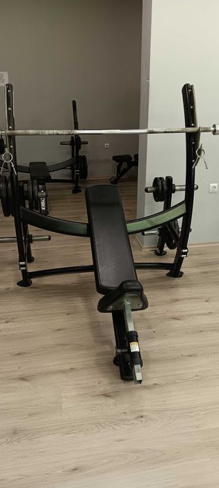 Продавам професионални лежанки CYBEX