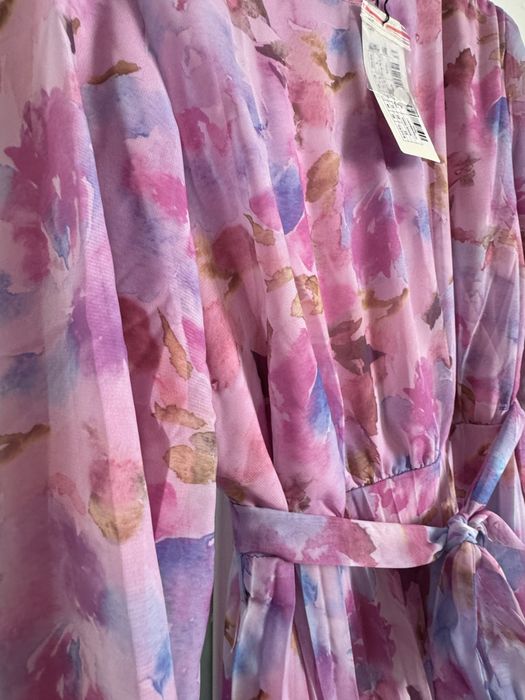 Лилава рокля шифон