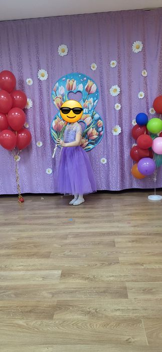 Продам платье  на 8,9,10