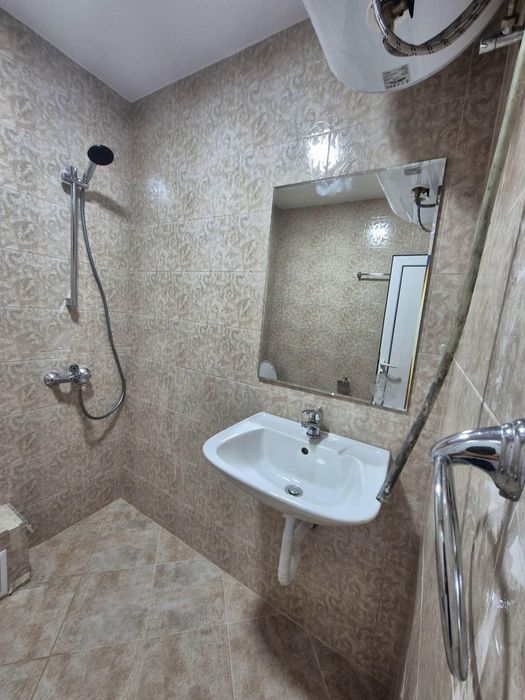 Дава се под наем Тристаен апартамент в София, Малинова долина - 85 кв.м за 818 € - Снимка #5