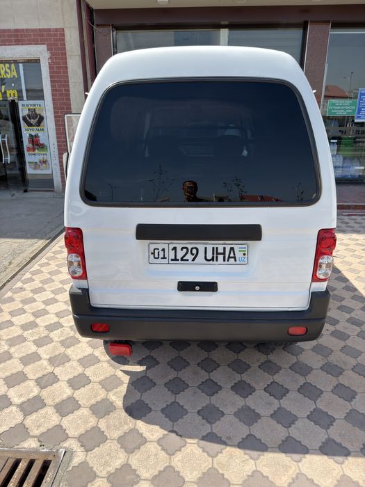 Chevrolet Van 2020 — 4