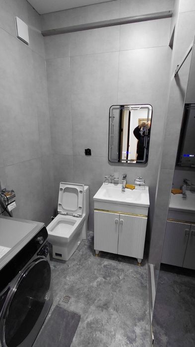 Yakkasaroyda kvartira beriladi bezmakler