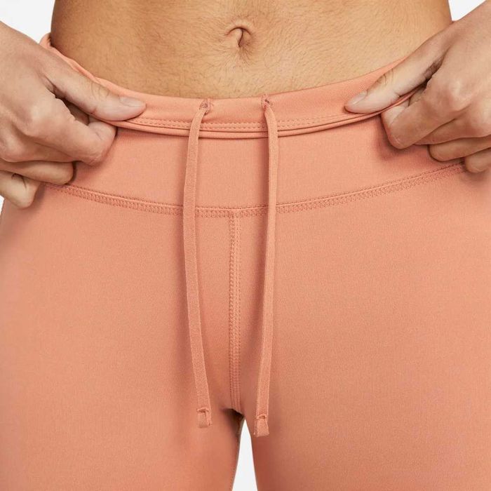 Nike спортен клин