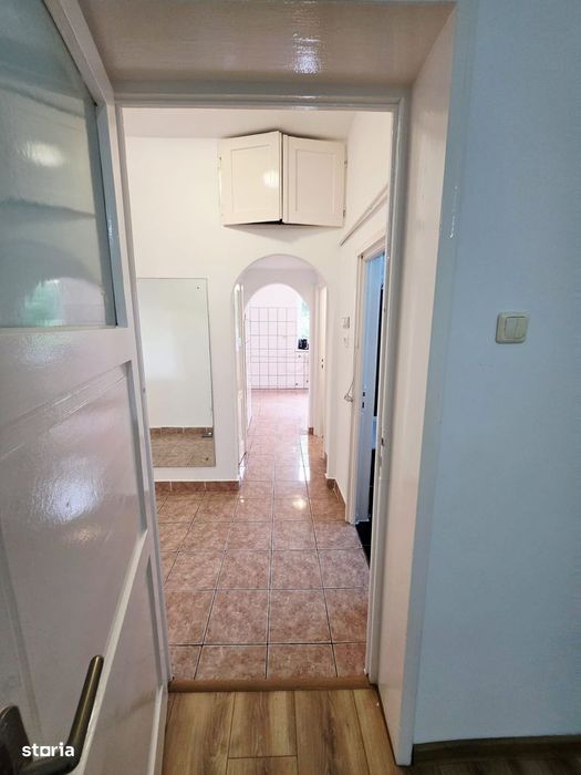Apartament 2 camere decomandat | Boxa | Etaj 2 | Zona Sud — fotografia 3