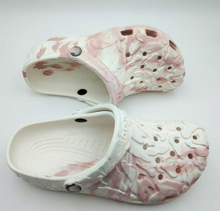 Crocs made in Thailand