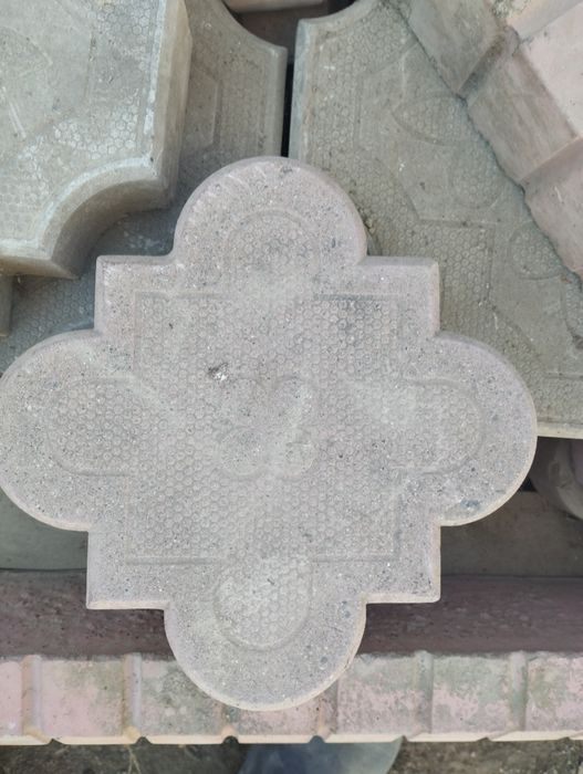 Продам плитку самовывоз