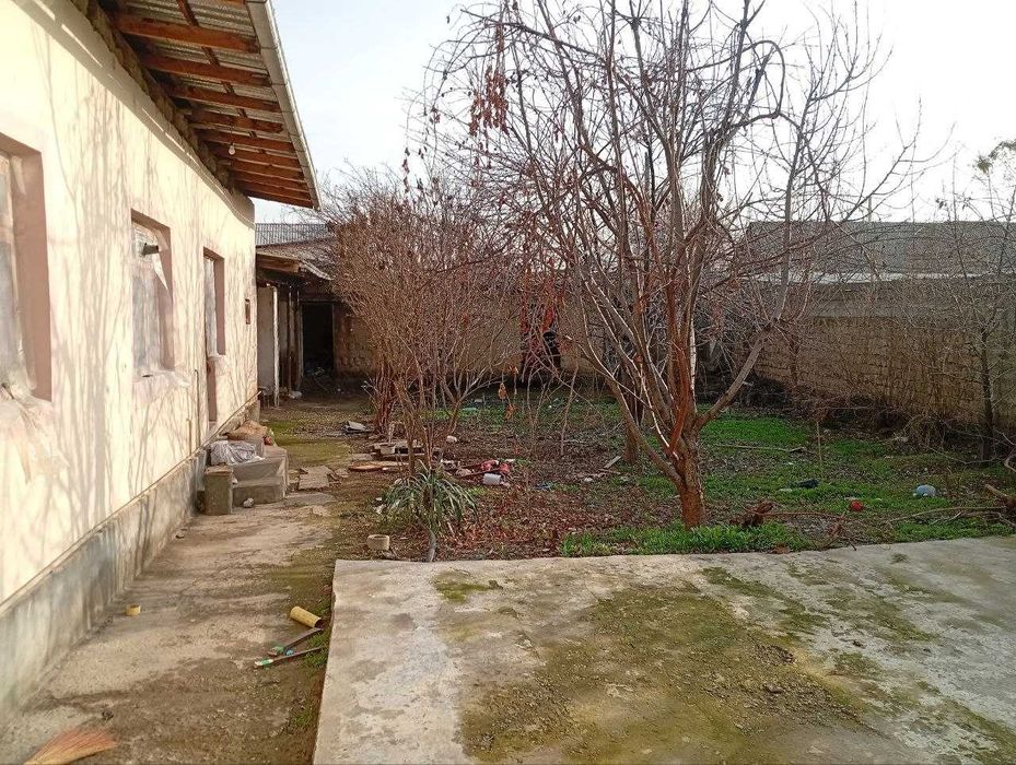 Uy sotiladi sirdaryo shaxrda