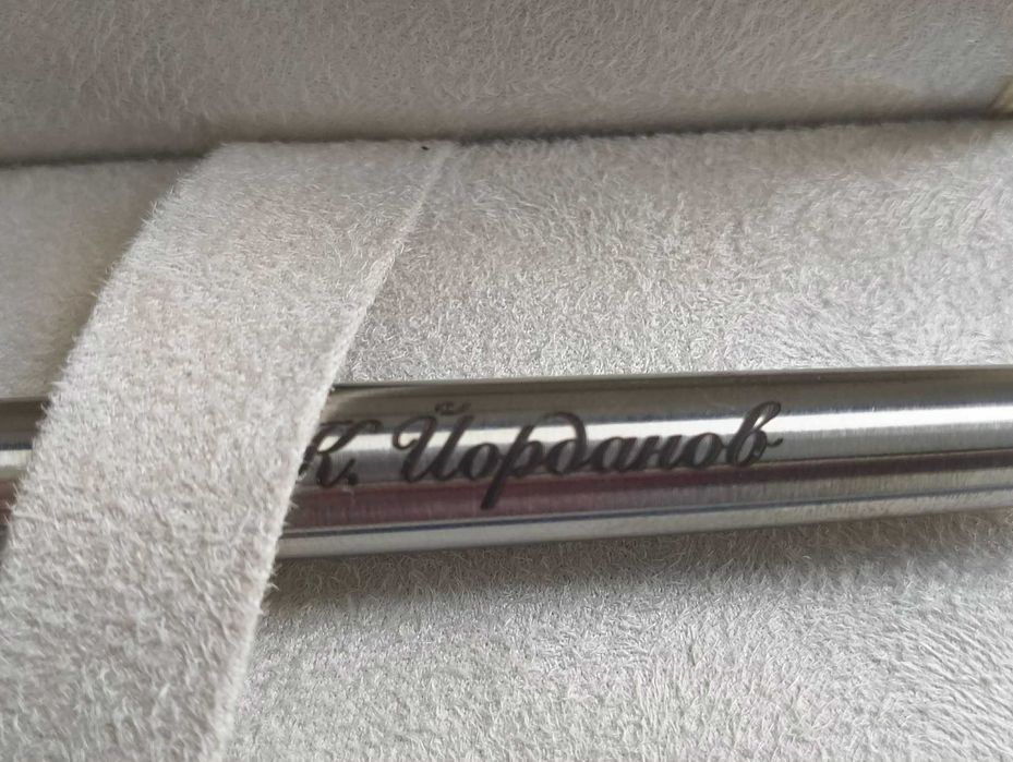 Лазерно гравиране и рязане, UV печат, персонализирани подаръци