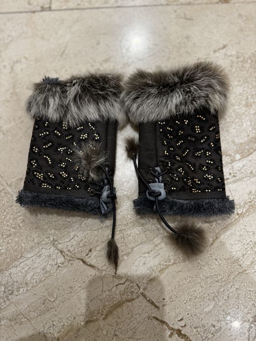 Ръкавици от естествена кожа с естествен косъм