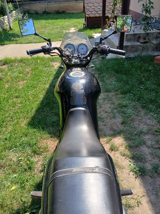 Motocicleta Suzuki vx800