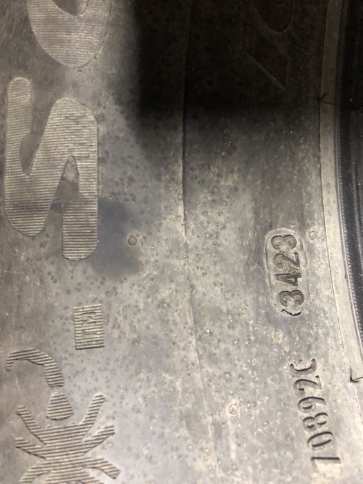 Продам комплект 285/60/18