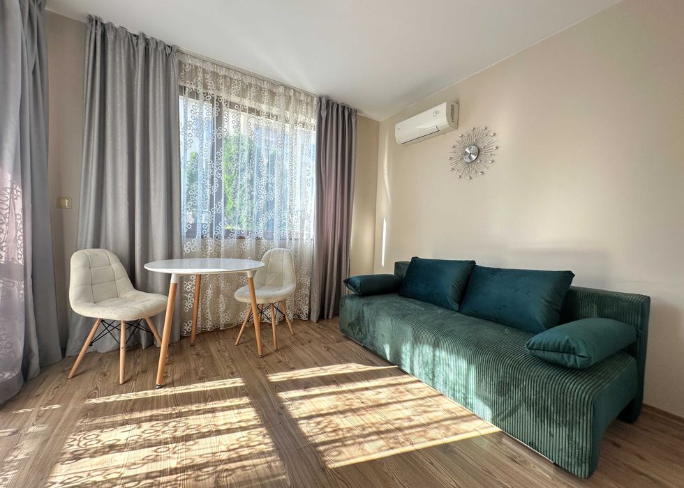 Продава се Едностаен апартамент в с. Равда, Област Бургас - 35 кв.м за 1600 €/кв.м - Снимка #2