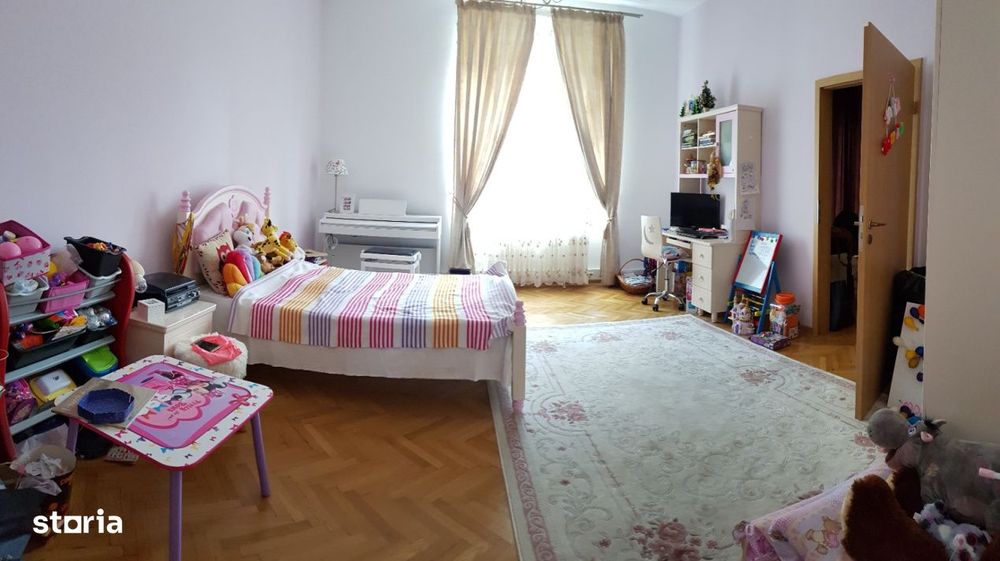Apartament 5 camere - Punctele Cardinale, Timisoara