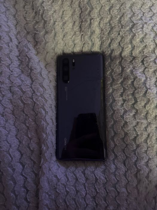 Telefon p30 pro Huawei