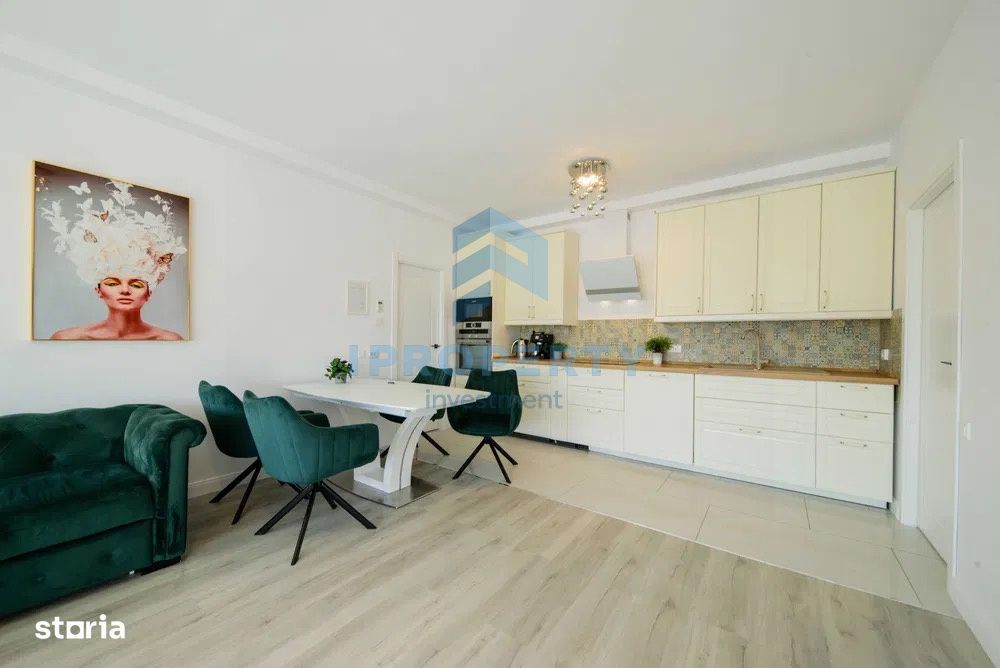 Quadra Place 3 Camere Renovat cu balcon si loc de parcare