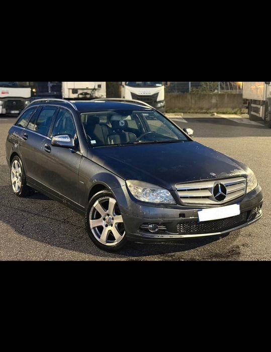 MERCEDES benz c200