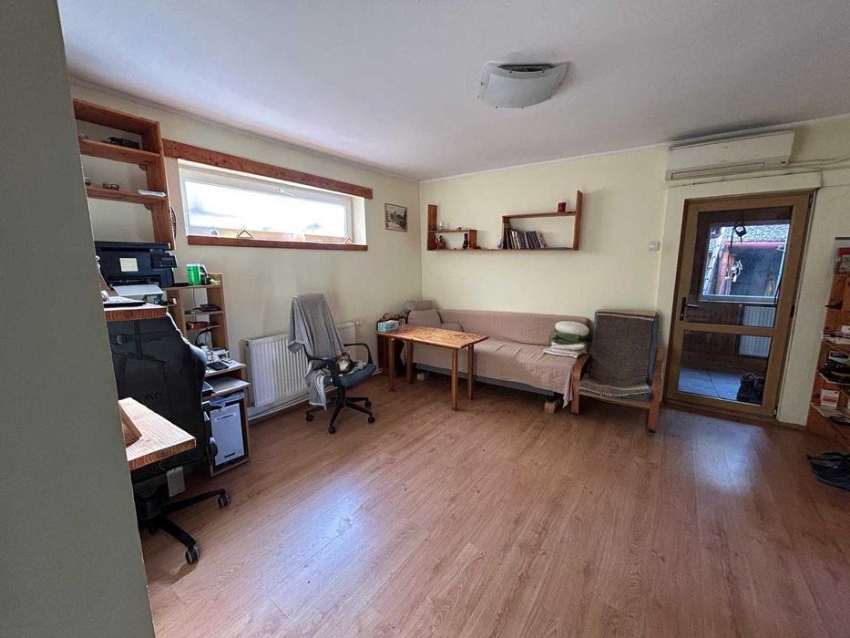 Vânzare casă cu 4 camere, garaj, zona Brâncoveanu/Alunișului.