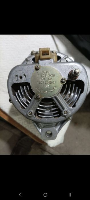 Продам генератор лада новый