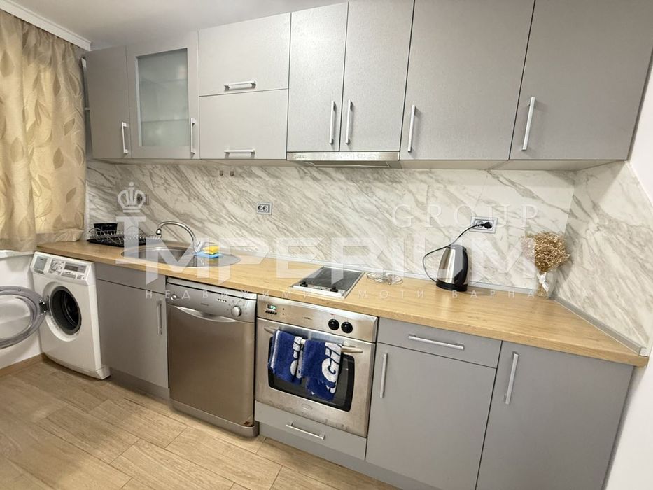 Дава се под наем Двустаен апартамент в Варна, Колхозен пазар - 60 кв.м за 558.45 € - Снимка #4